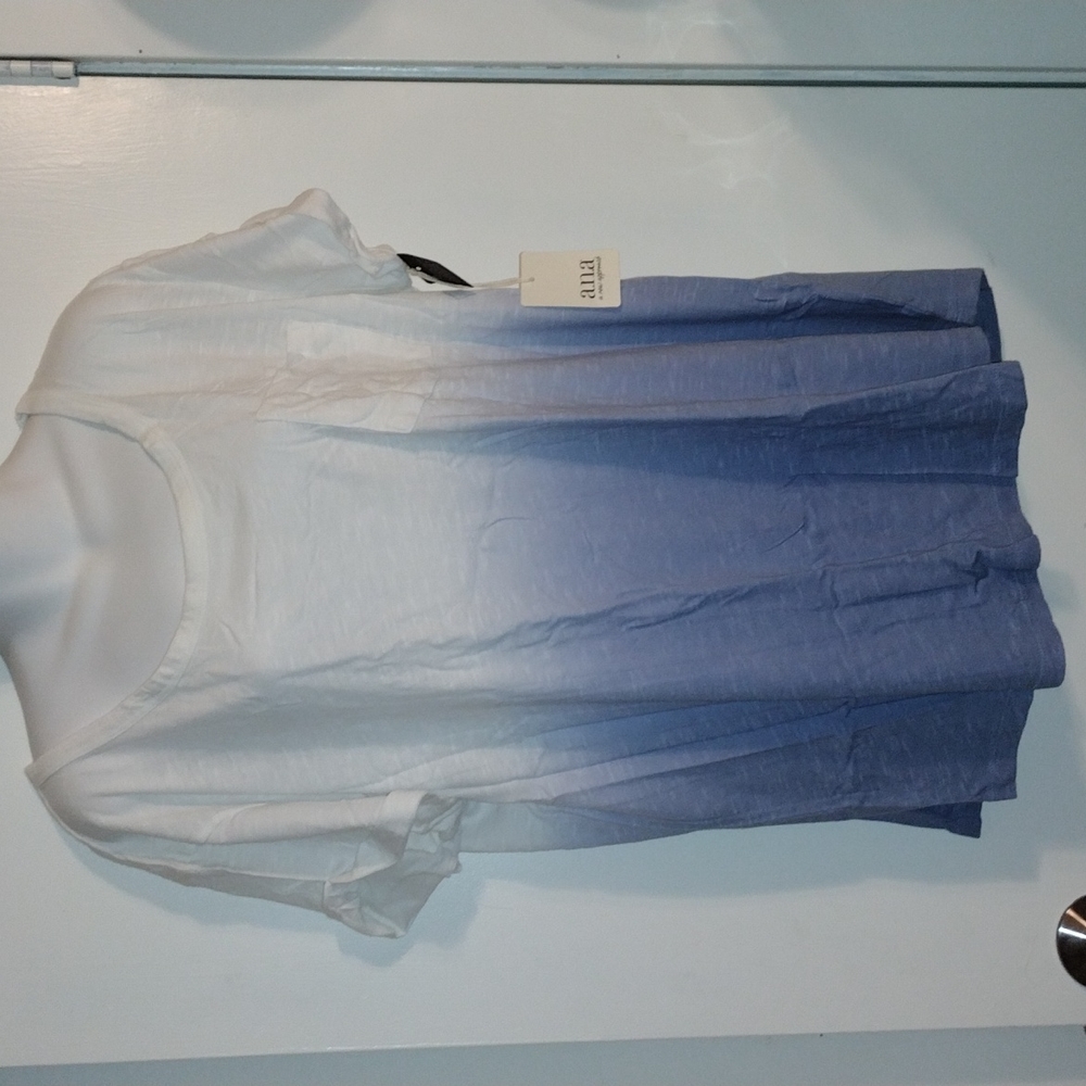 Women Shirt ana pocket tee blue dip dye Size M